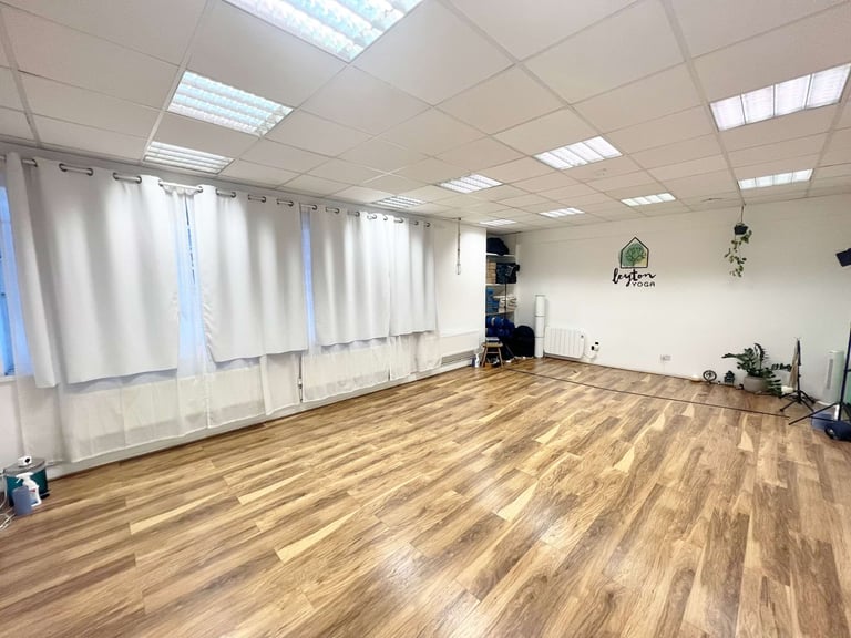 Creative Space | Large Office |  Workspace | Workshop | Beauty Room In Leytonstone East London E10 