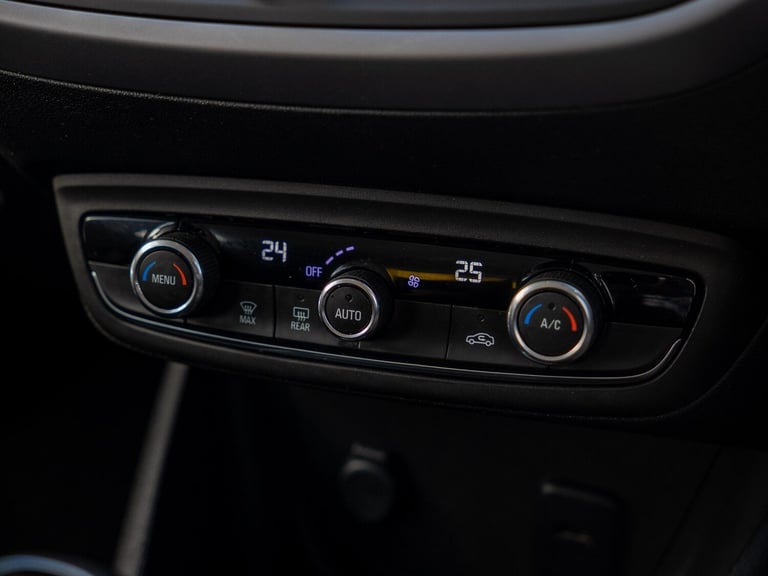 2019 Vauxhall Crossland X 1.2 Turbo ecoTEC GPF SE Euro 6 (s/s) 5dr HATCHBACK Petrol Manual