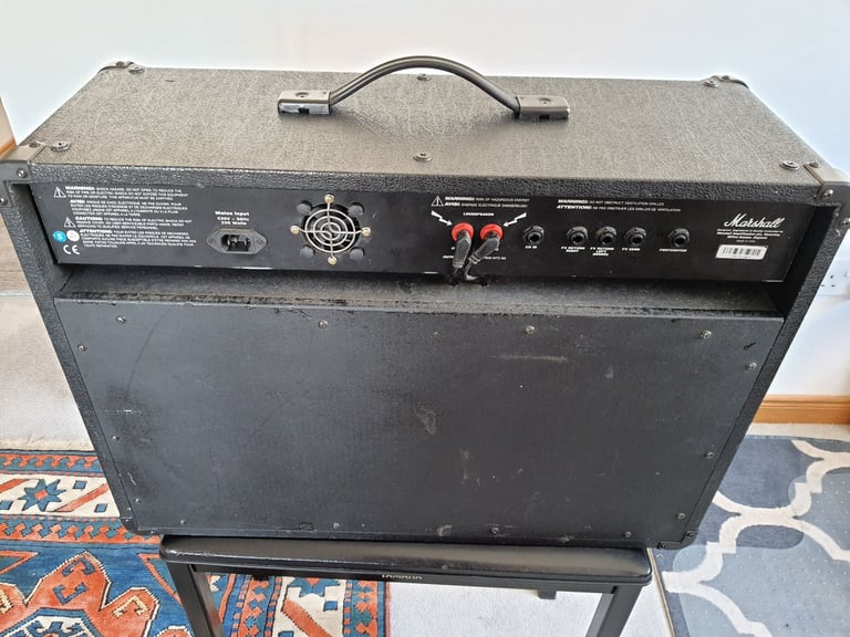 Marshall MG series 250DFX 100Watt guitar amplifier