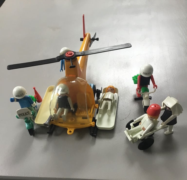 Play people helicopter set