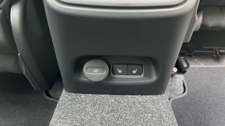 2025 Volvo EX40 185kW Extended Range Ultra 78kWh 5dr Auto Estate Electric Automatic