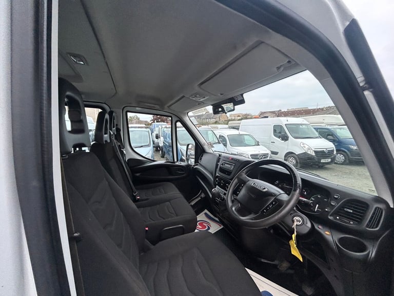 2016 Iveco Daily 2.3 Crew Cab Chassis 3750 WB TIPPER CHASSIS CAB Diesel Manual