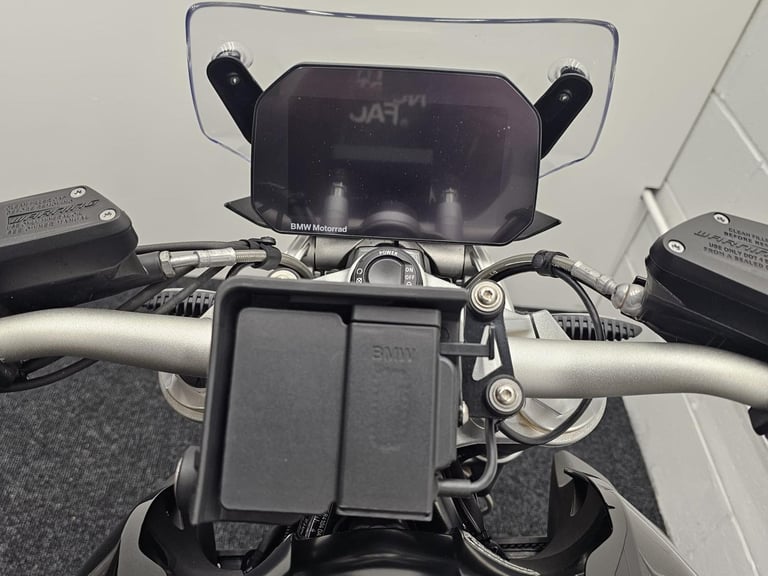 BMW R1250 R SE - FULL BMW HISTORY - LONG MOT 