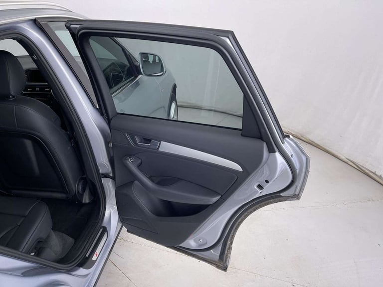 2014 Audi Q5 2.0 TDI S line Plus SUV 5dr Diesel S Tronic quattro Euro 5 (s/s) (177 ps) S SUV Dies...