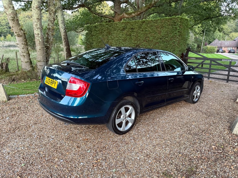Skoda, RAPID, Hatchback, 2013, Manual, 1598 (cc), 5 doors