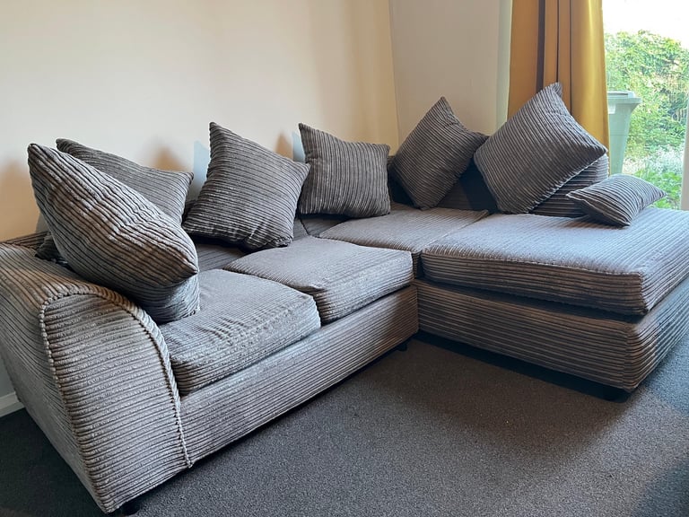Grey jumbo corner sofa 