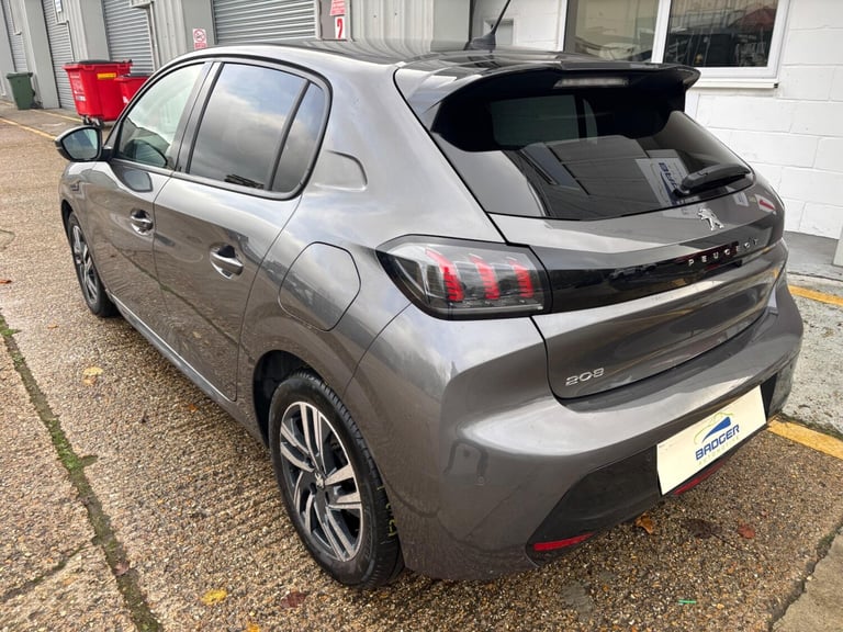2023 Peugeot 208 1.2 PureTech 100 Allure Premium + 5dr EAT8 HATCHBACK PETROL Automatic