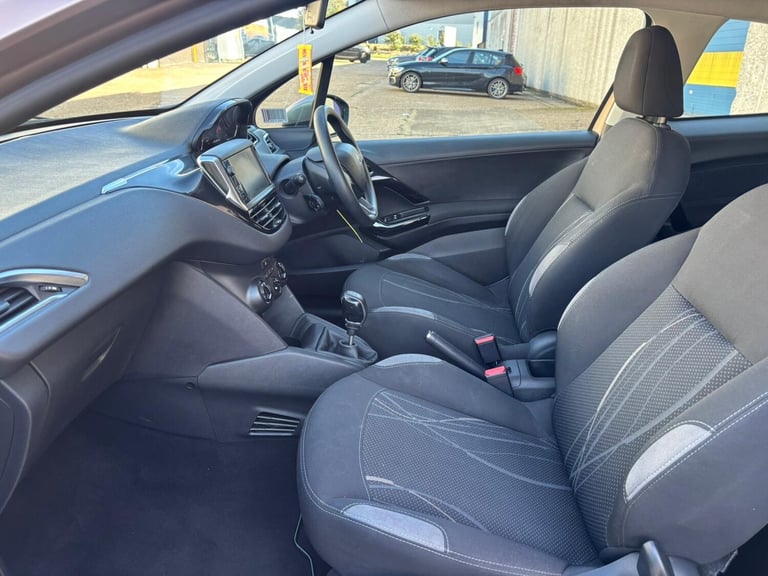 2013 Peugeot 208 1.0 VTi Active 3dr HATCHBACK Petrol Manual