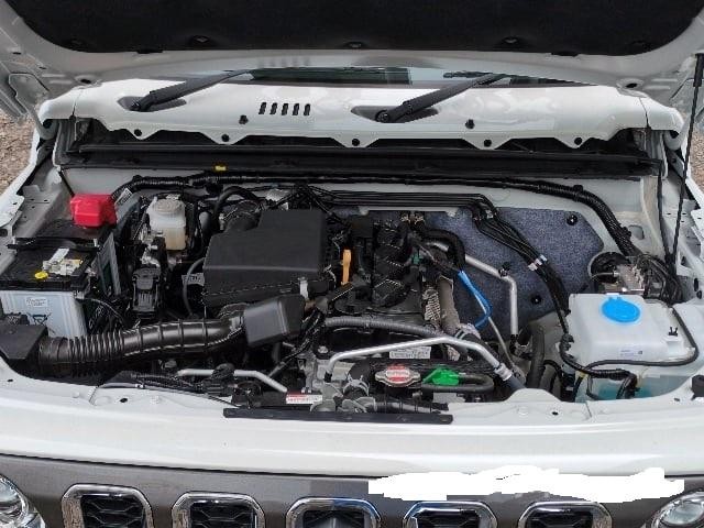 Suzuki jimny nomade 1.5 auto 4wd pearl new japanese import delivery miles 2025