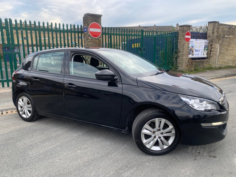 2014 Peugeot 308 1.6 HDi 92 Active 5dr HATCHBACK Diesel Manual