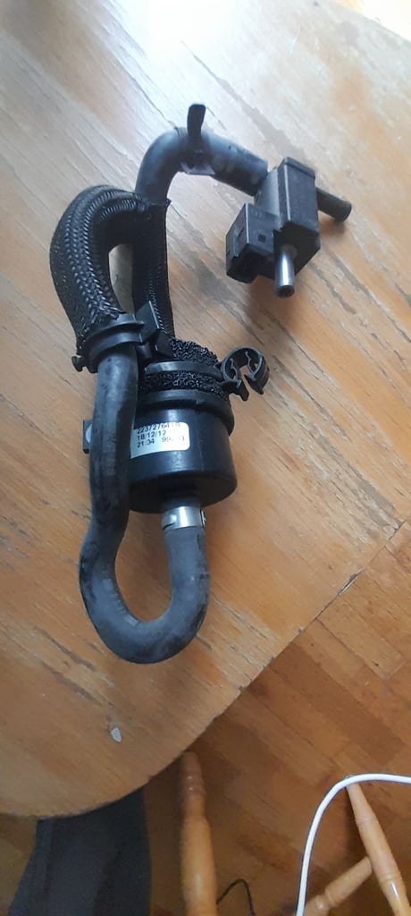 Renault Clio 0.9 Tce Some Parts