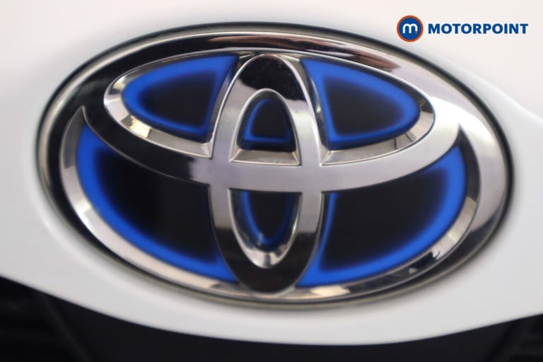 2023 Toyota Yaris Cross 1.5 Hybrid Design 5dr CVT Estate Hybrid Automatic
