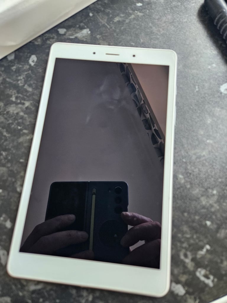 Samsung 8 inch tablet LTE cellular 