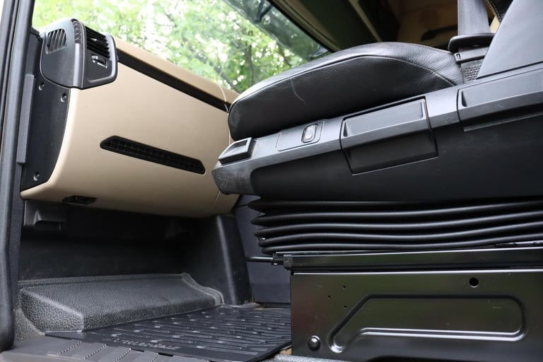 MERCEDES ACTROS 2548 STREAMSPACE 6X2 REARLIFT TRACTOR (2015)