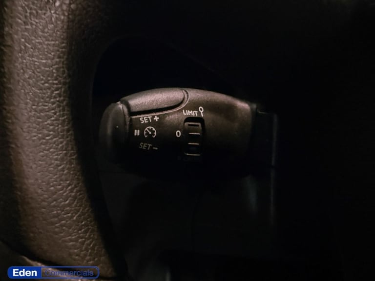 2020 PEUGEOT EXPERT 1.5 BLUEHDI PROFESSIONAL 129 BHP * LWB + AIR CON PANEL VAN