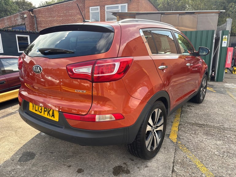 2013 Kia Sportage 2.0 CRDi KX-4 5dr ESTATE Diesel Manual