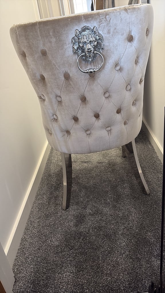 image for Lionhead chair