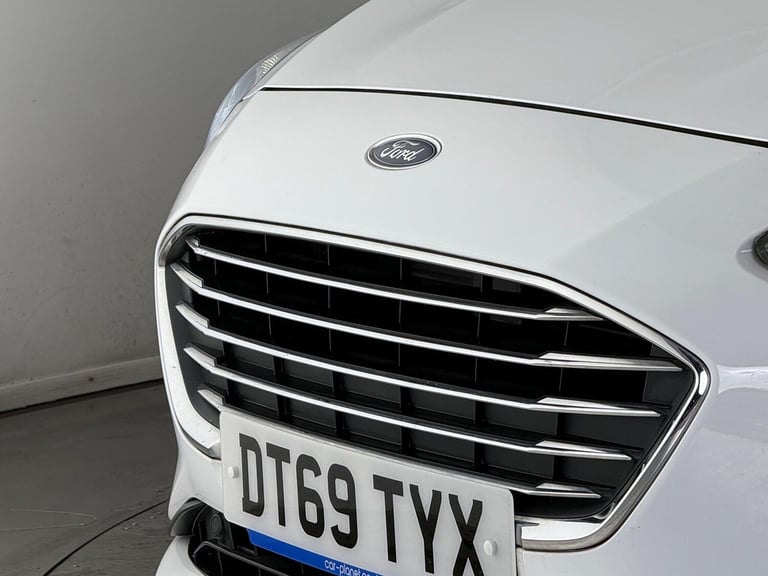 2020 Ford Focus 1.0T EcoBoost Titanium Euro 6 (s/s) 5dr HATCHBACK Petrol Manual