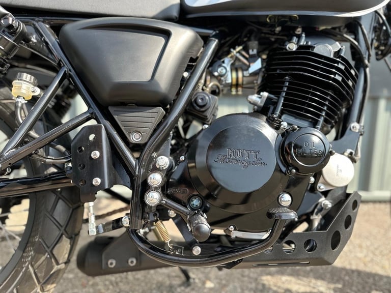 2022/22 One Owner MGT SR 250 Motorcycle