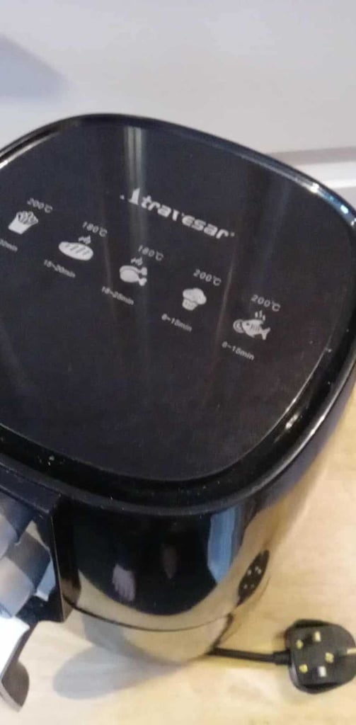 image for AIR FRYER - black , post to all maninland uk locations , boxed and tracked for you