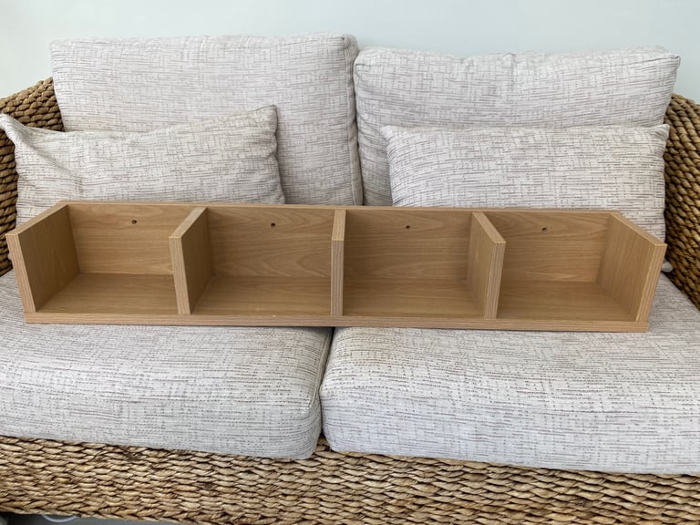 Wall shelf unit
