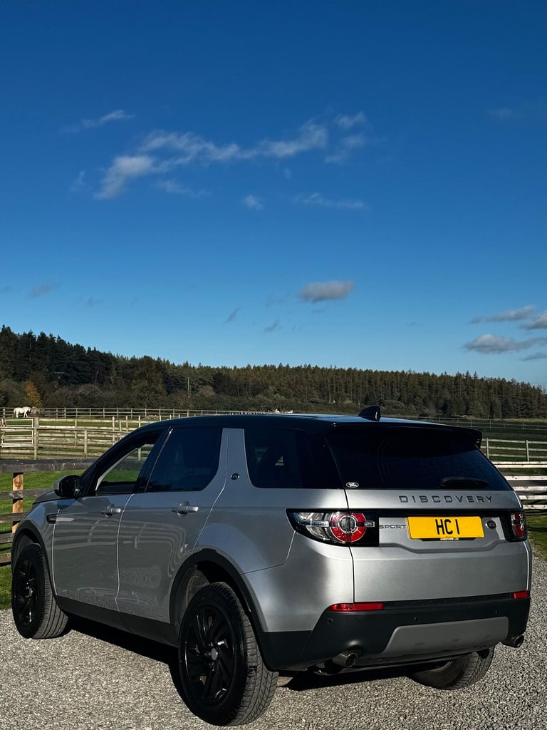 LAND ROVER DISCOVERY SPORT 2.0 TD4 SE Tech 2017