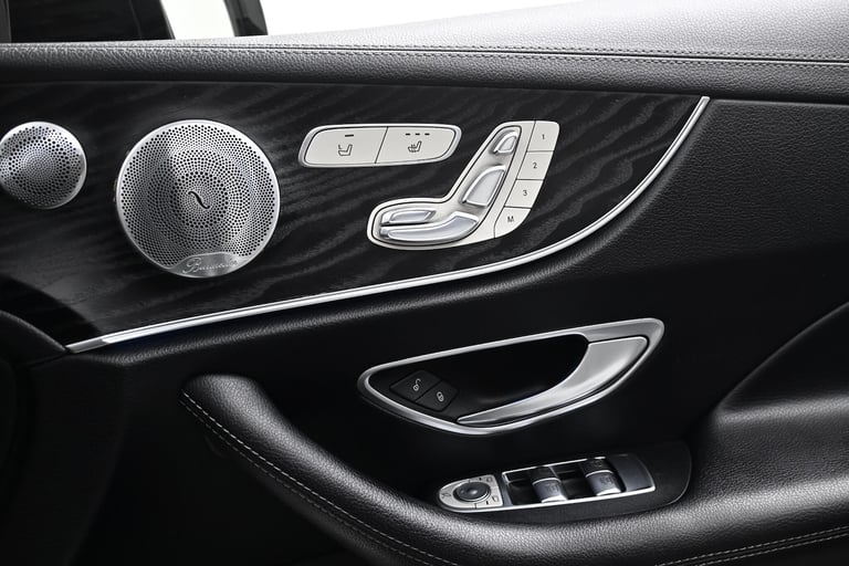 2017 Mercedes-Benz E Class 2.0 E220d AMG Line (Premium Plus) G-Tronic+ Euro 6 (s/s) 2dr COUPE Die...