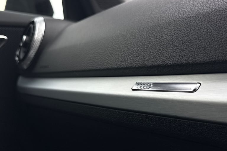 2022 Audi Q2 S line 35 TFSI  150 PS 6-speed SUV PETROL Manual