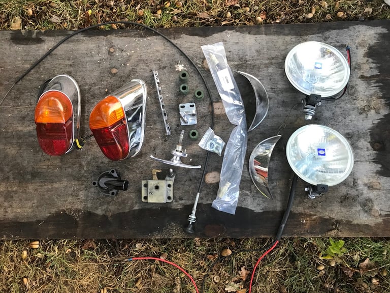 Morris Minor Parts - Various