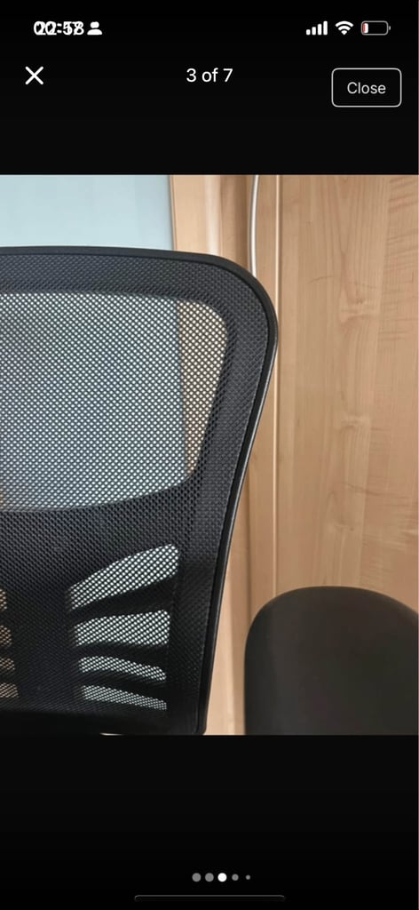 Office chair in black