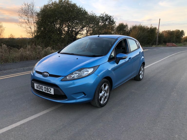 Ford Fiesta 1.25 Zetec Petrol, New Clutch, New Cambelt, New Tyres, New Service, HPI clear - Image 4