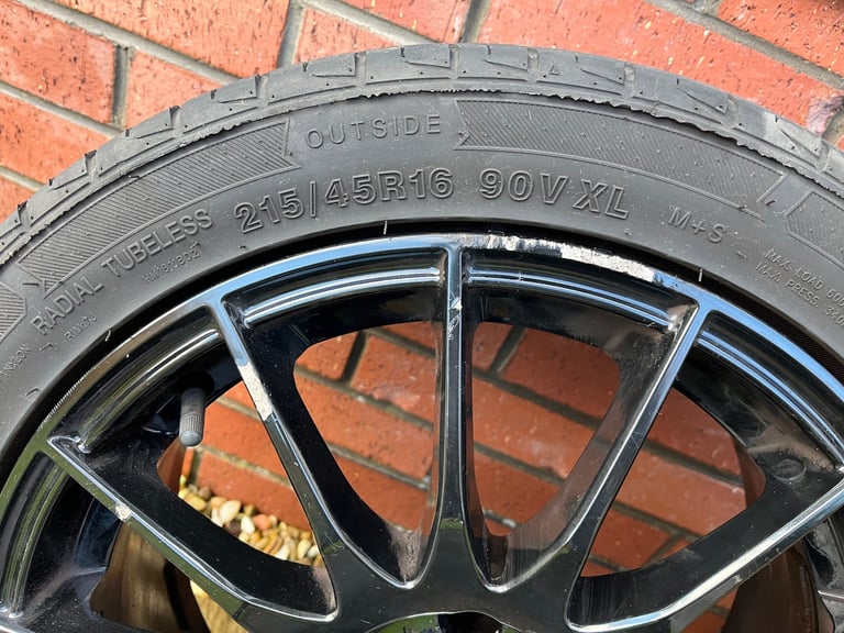 Fox Alloy Wheels - 16 - Black