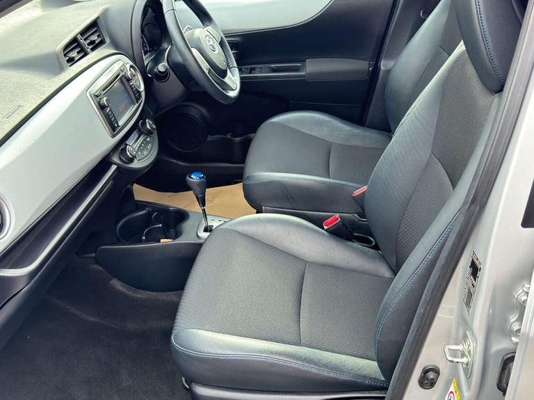  Toyota Yaris 1.5 VVT-h T Spirit CVT Euro 5 5dr Petrol/Electric Hybrid Automatic