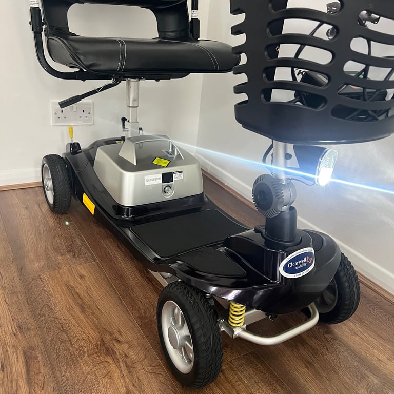 Mobility scooter ultra lightweight lithium ion