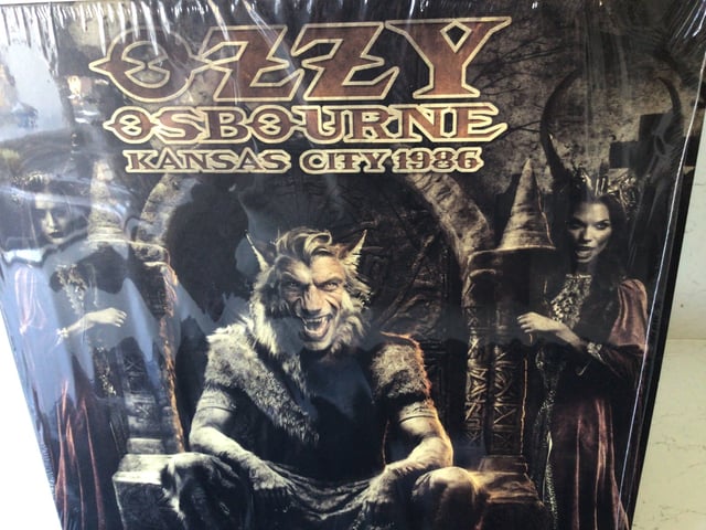 Ozzy osbourne Kansas city 1986 on double vinyl | in Barrhead