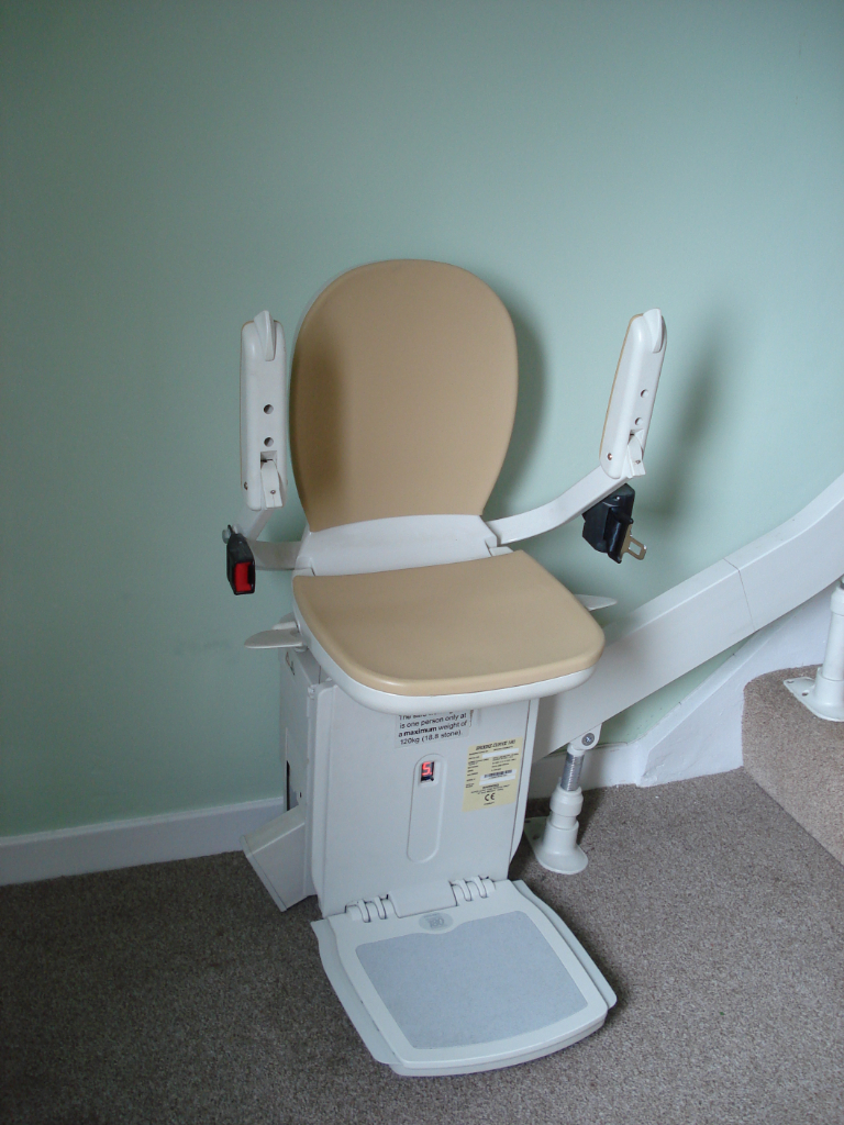 Brooks chairlift Brooks 180 curved Stairlift