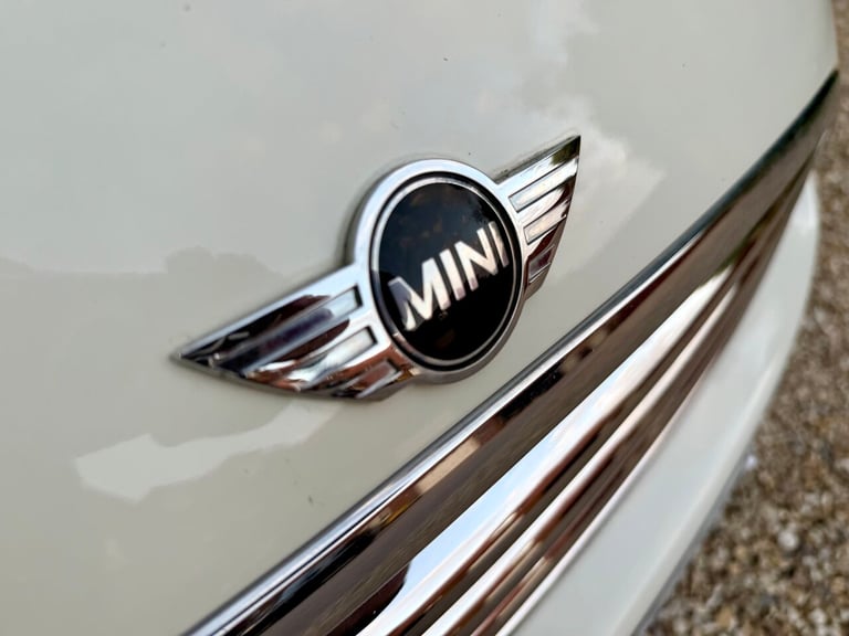 2014 MINI Convertible 1.6 Cooper 2dr CONVERTIBLE PETROL Manual