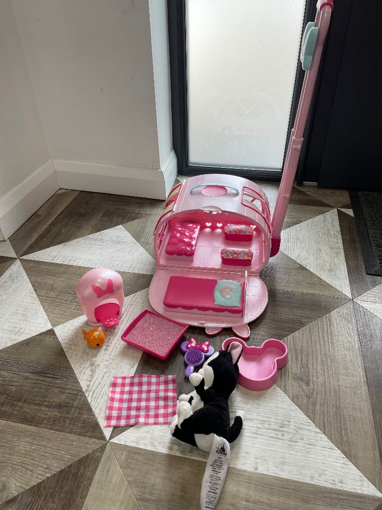 image for Disney Minnie Van with Figaro