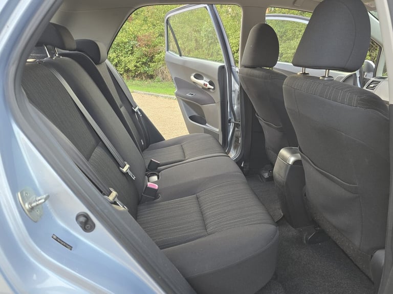 2007 Toyota Auris 1.6 Automatic VVTi TR MM 5dr . 87000 Miles . CHEAP on Fuel. GOOD Car. HATCHBACK...