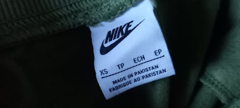 Nike womans tracksuit small 