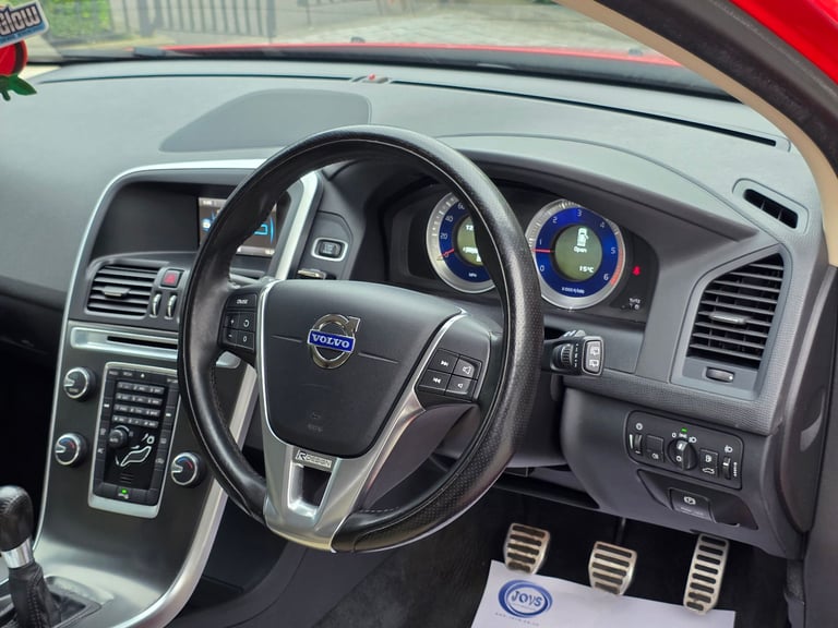 Volvo, XC60, Estate, 2011, Manual, 1984 (cc), 5 doors