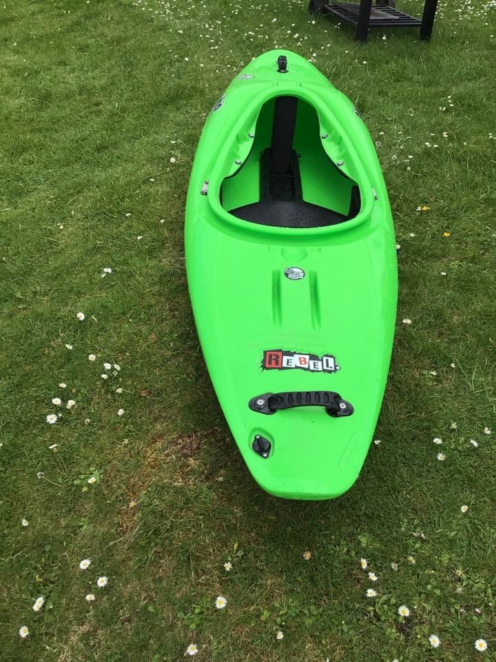 Pyranha Rebel kayak Kids child 