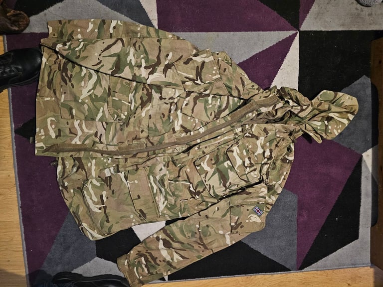 Camping clothing and scope 