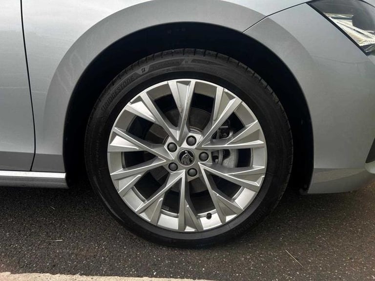 2024 Skoda Superb 1.5 TSI e-TEC SE L 5dr DSG HATCHBACK PETROL Automatic