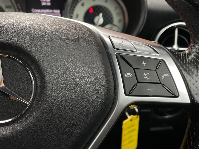  Mercedes-Benz SLK 3.5 SLK350 BlueEfficiency AMG Sport Edition 125 G-Tronic+ Euro 5 (s/s) 2dr Pet...