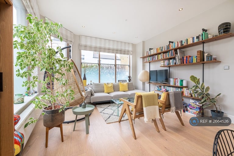 4 bedroom house in Bennerley Road, London, SW11 (4 bed) (#2664526)