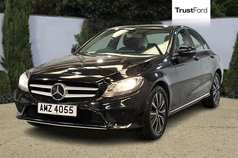 2018 Mercedes-Benz C Class C200 SE 4dr 9G-Tronic- Parking Sensors &amp; Camera SEMI-AUTO Saloon P...