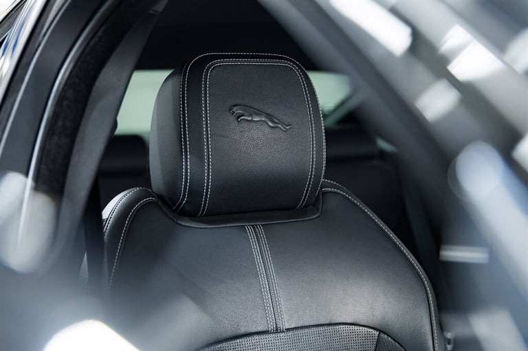 2021 Jaguar XE 2.0 D200 R-Dynamic SE 4dr Auto SALOON DIESEL Automatic