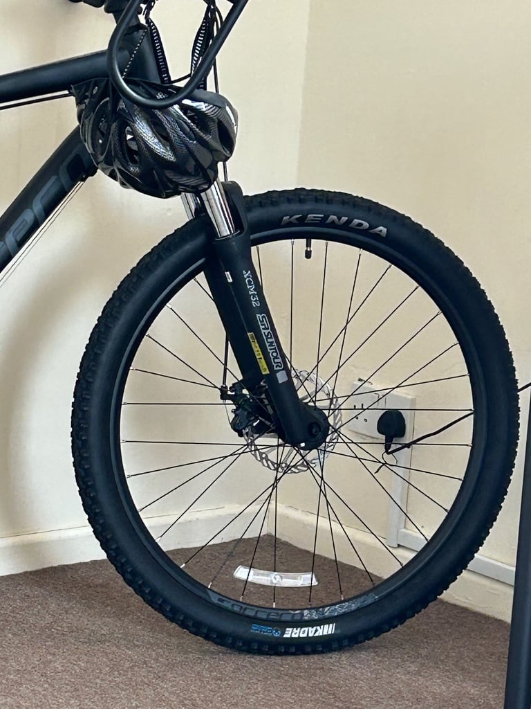 image for Men’s careera vengeance 