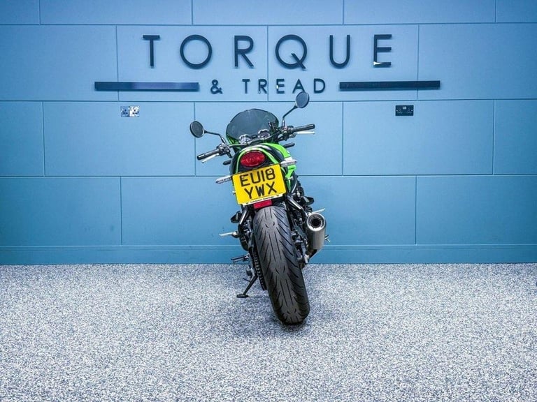 2018 18 KAWASAKI Z900 RS RS CAFE 900 SUPERNAKED - LOW MILES - MODERN CLASSIC